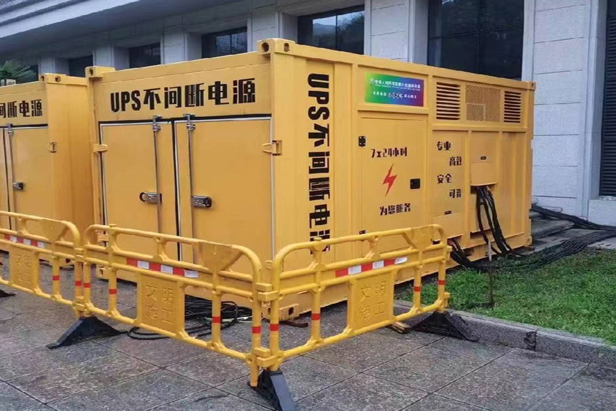 汉阳发电机租赁施工现场